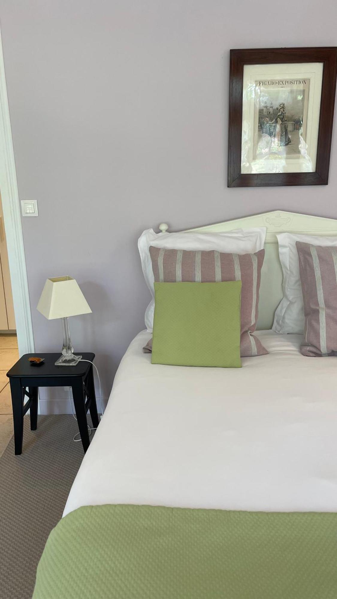 Chambres D'Hotes Du Bas Manoir Bretteville-sur-Odon Екстер'єр фото