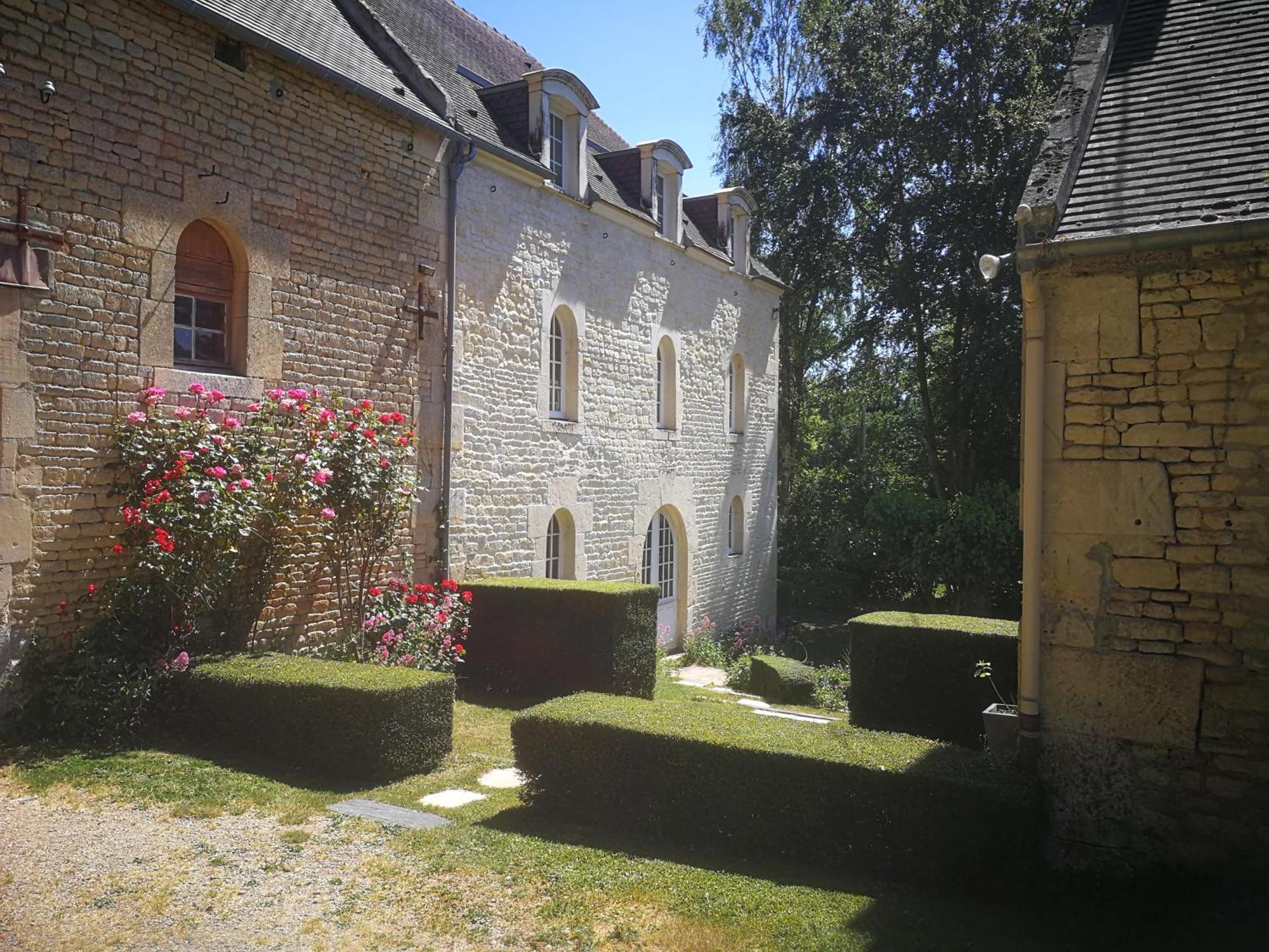 Chambres D'Hotes Du Bas Manoir Bretteville-sur-Odon Екстер'єр фото